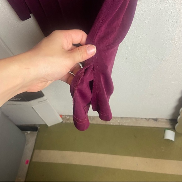 Rabbit Rabbit Rabbit Size 12 Duster Cardigan Burgundy Slinky Strech Long Vintage - Picture 6 of 7